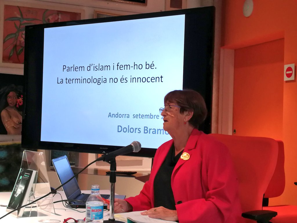 Dolors Bramon va presentar 'L'islam avui' a la Biblioteca de Palafrugell - 1