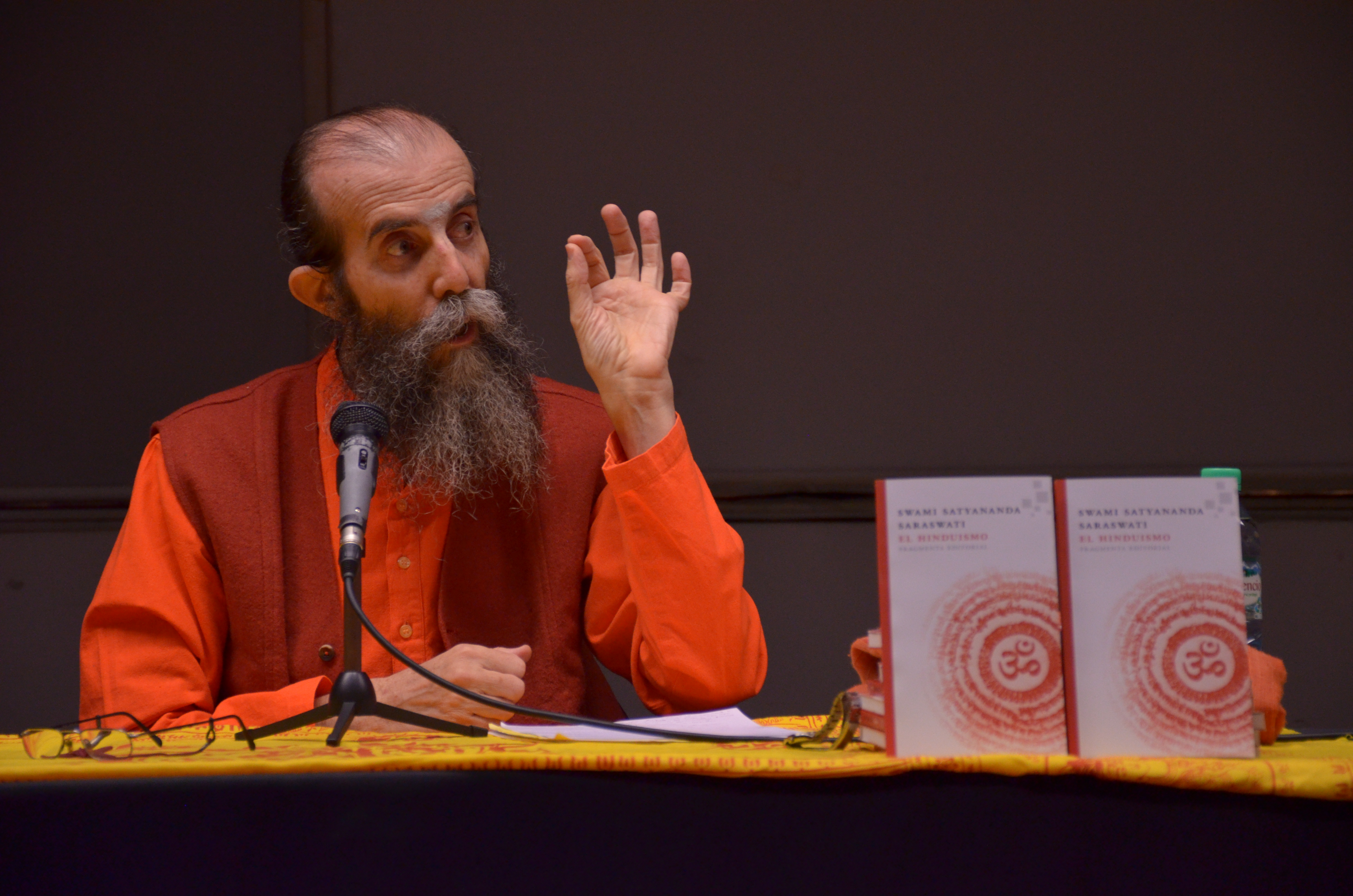 Svami Satyananda Sarasvati - L'hinduisme - Buenos Aires - setembre 2015 - foto: Advaitya Vidia - 1