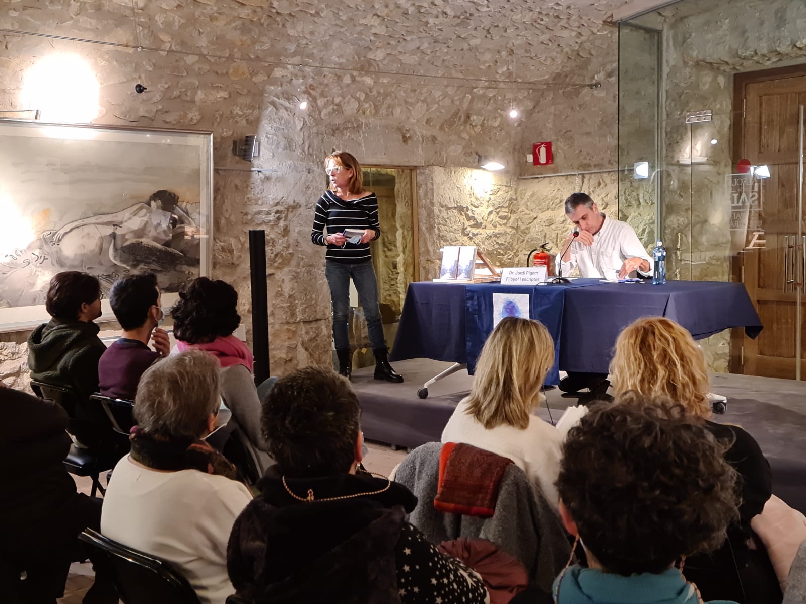 Jordi Pigem ha presentat 'Pandèmia i postveritat', a L'Escala - 1 (Foto: Inês Castel-Branco)