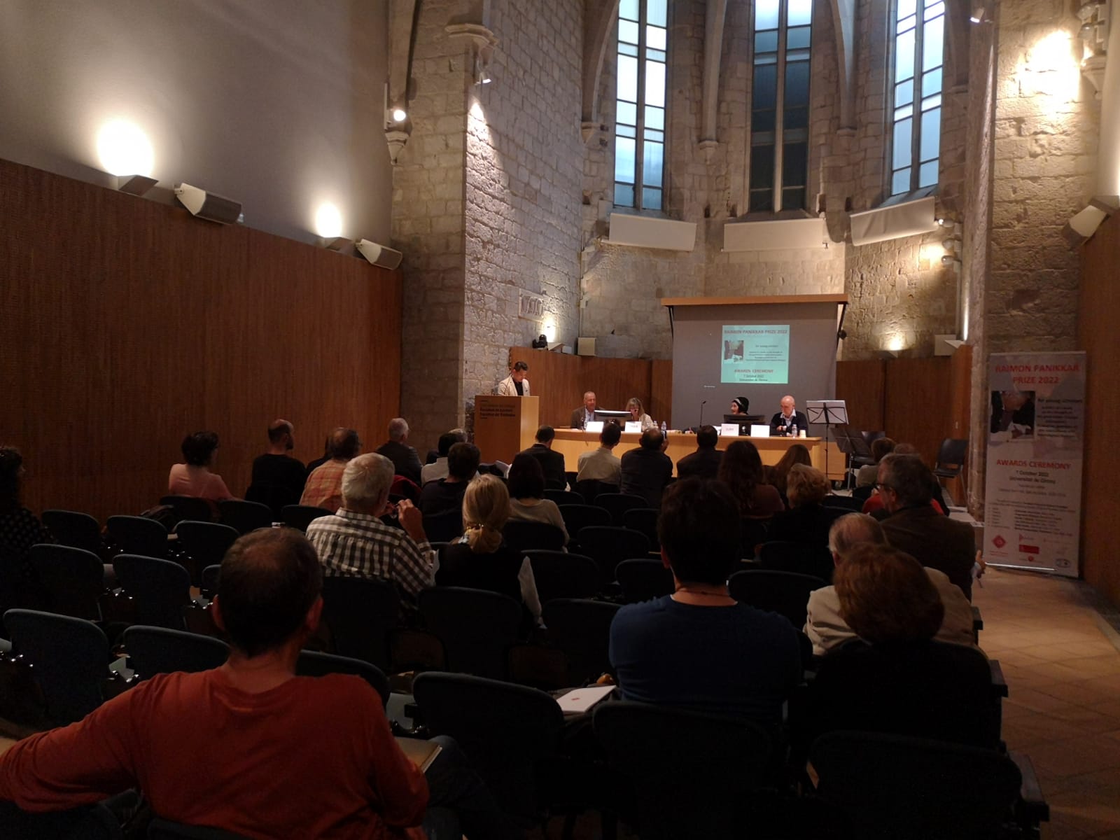 Lliurament dels premis Raimon Panikkar a joves investigadors, a Girona - 3